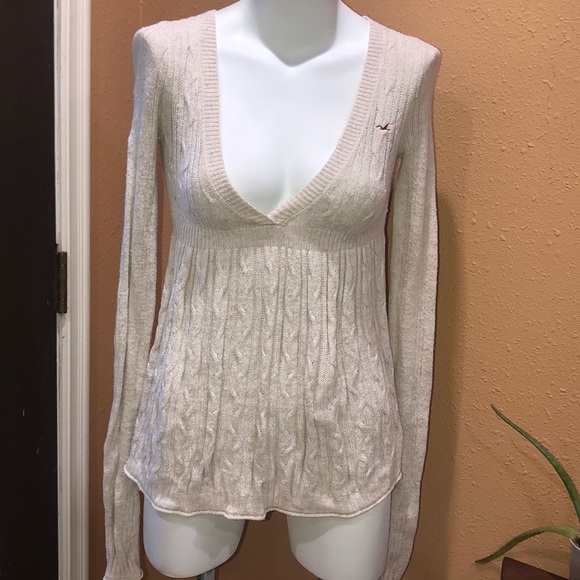 Hollister Sweaters - Hollister babydoll sweater Hollister Sweaters - Hollister babydoll sweater